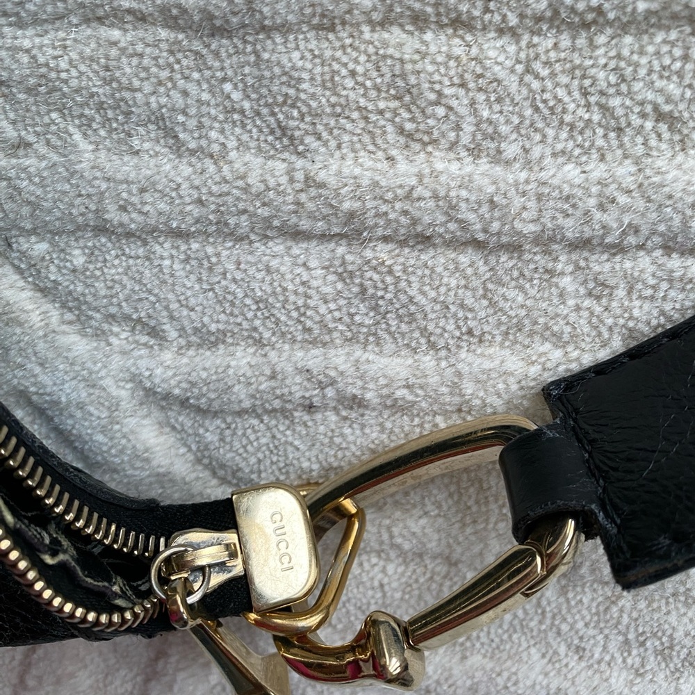 $2700 GUCCI Horsebit Black leather bag - Picture 3 of 9